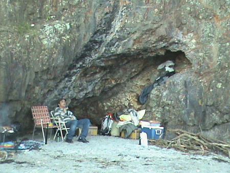 super coin pour dormir on a pas eu le choix car on a ete bloquer par la marre